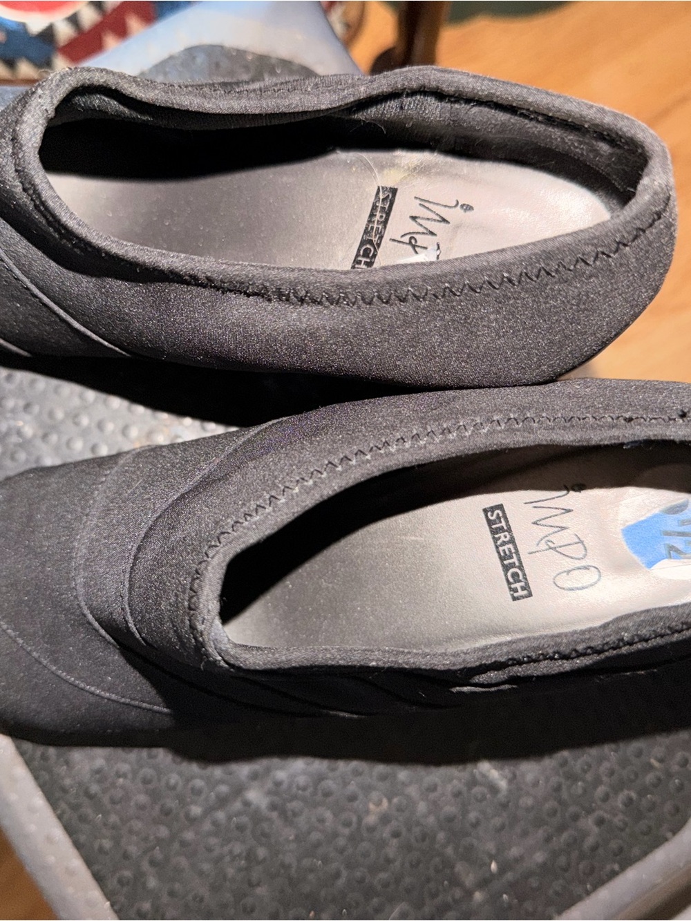 Impo Stretch Dark Gray Ankle Boots 6.5 – They Stretch So Your Budget Won't